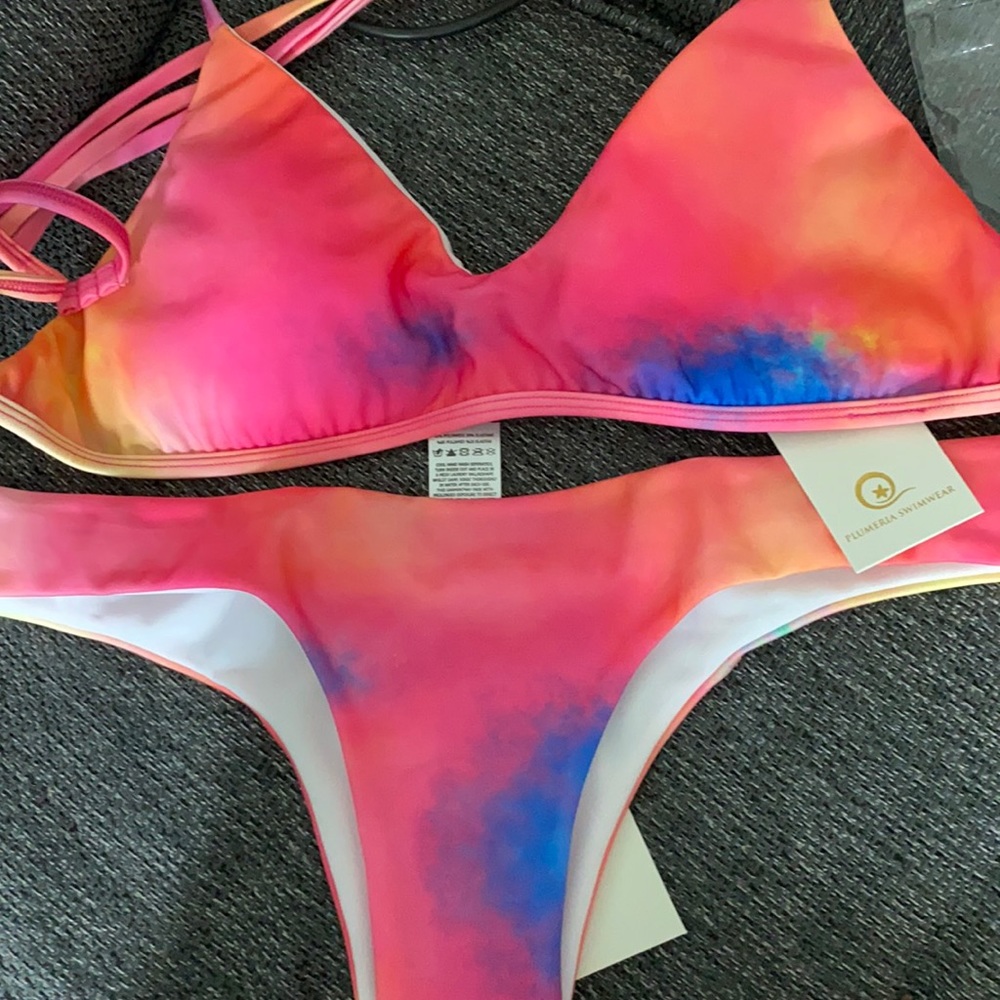 Bathing suit